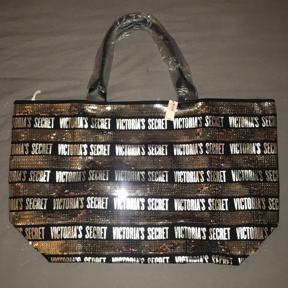 NWT Victoria’s Secret Tote Limited Edition